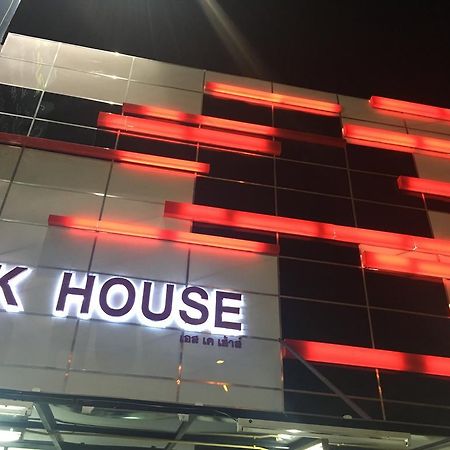 S.K.Airport Chiang Mai Ξενοδοχείο Εξωτερικό φωτογραφία
